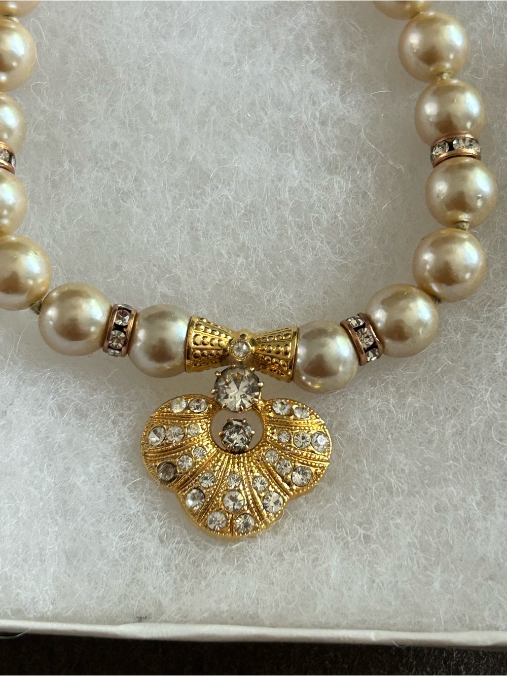 Pearl and Gold Crystal Shell Pendant Bracelet - Women Jewelry